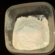 Peser 40 gr de farine. Weigh 1.42 Oz flour